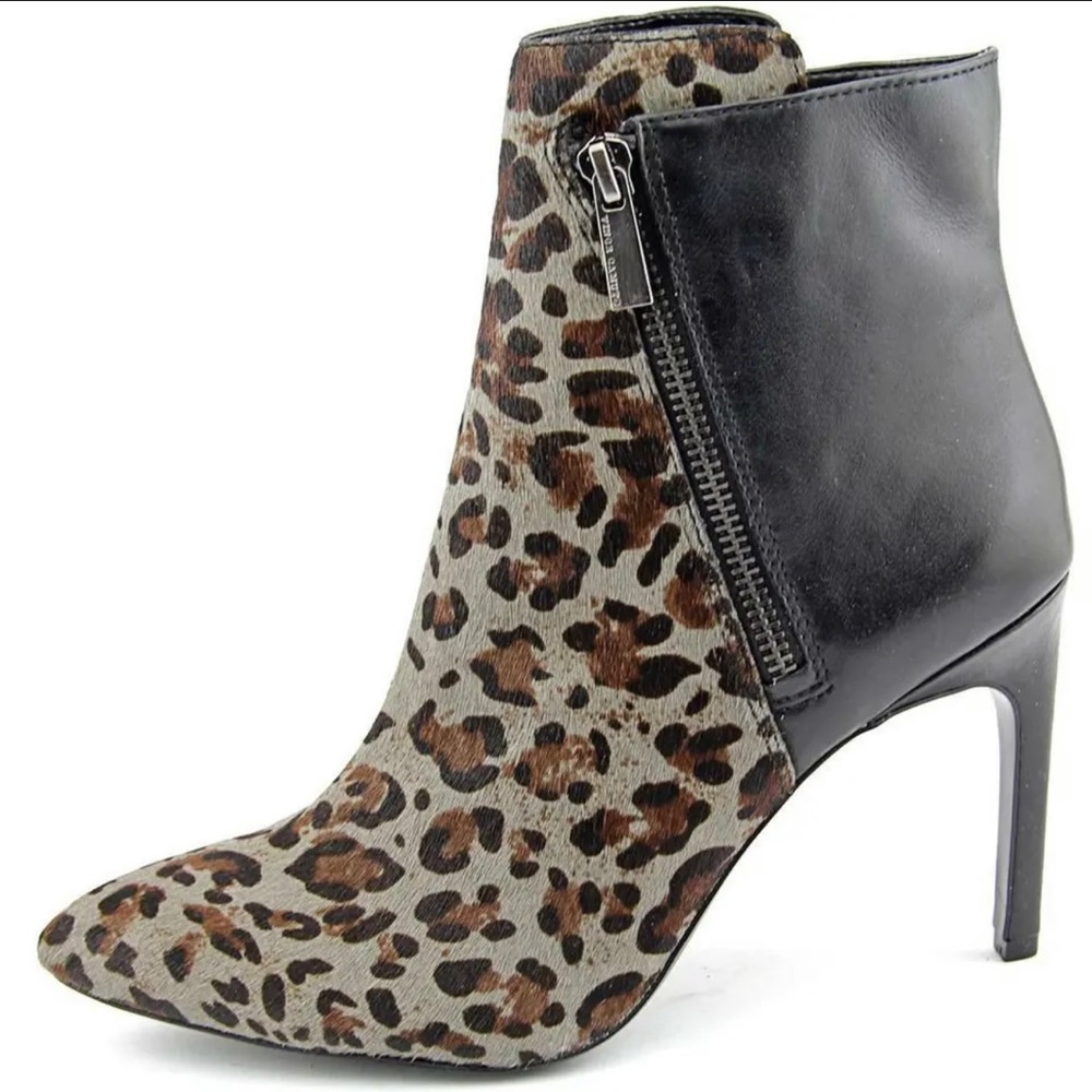 VC-Chantel Vince Camuto Bootie